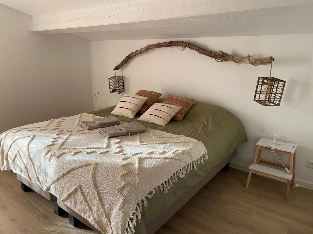 Les Hauts De Diane, Cuers Var Экстерьер фото